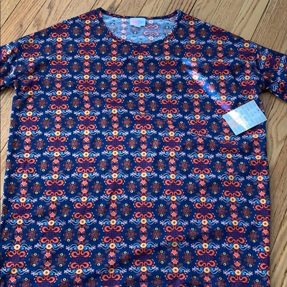 ⭐️ 2 for $10 ⭐️ NWT! Lularoe Irma XS - Picture 1 of 3